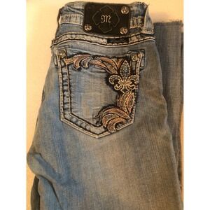 Miss Me Skinny Jeans Womens low rise 28 x 21" Y2K feather cropped
embellished